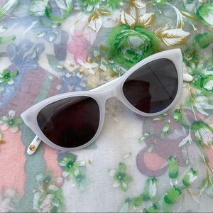 Garrett Leight x Clare V Marbled Ivory Sunglasses